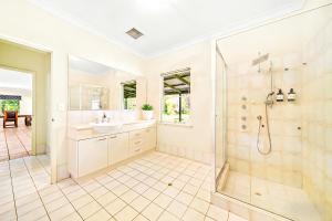 퍼스 Cockburn Airoprt 6BR Farmstay nr Fremantle&Beach 싱글룸 스위트룸