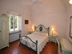 Elegant Tuscany Holiday Home for 4