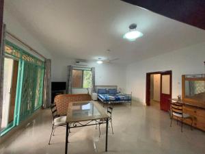 芒果海滩酒店Mango Beach Hotel