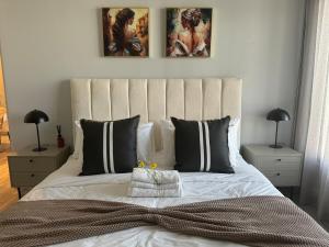 Stylish Dante Trilogy Menlyn Maine Apartment
