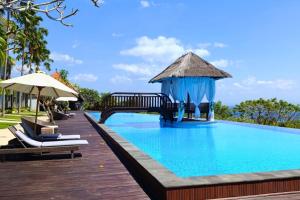 Semabu Hills Hotel Nusa Penida