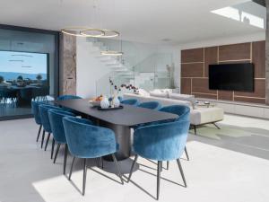 Luxury Villa Hedonia