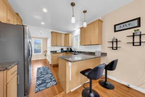 Quiet & Spacious 3BR Oakland House