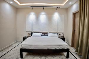 A 3BHK Serene Urban Oasis