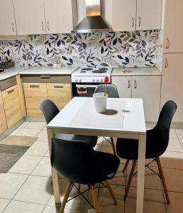 Μ&Μ Μονοκατοικία- studio Σταυρός Ακρωτηρίου