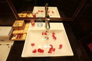 Kawasaki Hotel Cầu Giấy