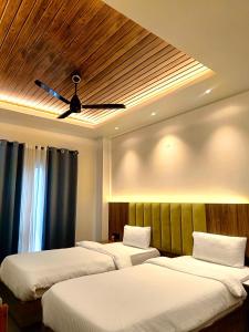 Konwar Inn & Suites