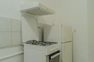 Affordable 1BR Apt, Near Westbahnhof Station