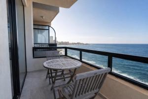 Sea Front - Spacious - Beautiful