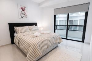 Sea Front - Spacious - Beautiful