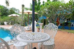 OYO 967 Andathien Pool Villa Aonang