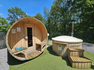LAntre Nous - Durbuy - Sauna & Hottub 9 pers