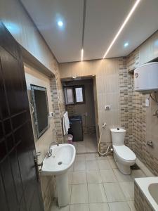 شقه فندقيه غرفتين بجوار ستي استارز