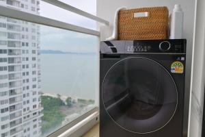 Veranda Residences - Modern 1BR Sea View Condo Na Jomtien Beach
