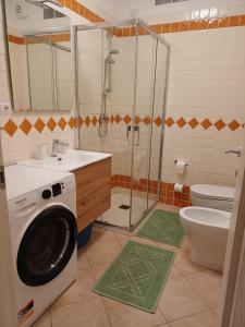 Bright apartment with garden and sea-view terrace