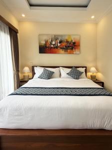 The Jungle Sari by Omanera