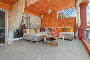 Yacht Terrace - Exclusive Waterfront View Porto Cervo