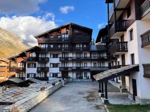 Résidence Les Hauts De Rogoney - Tout refait à neuve à coté des pistes MAE-3903