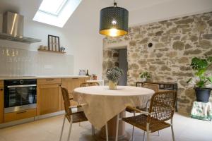 Calme et confort, charmante longère bretonne