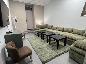 Loft 200m2 avec écran led géant de 10m2