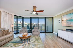 Phoenix on the Bay 1511 condo