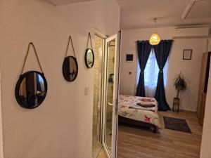 Balkan Hideaway Self Check-In