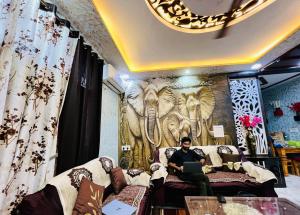 The Cozy Nest-3bhk in Vaishali