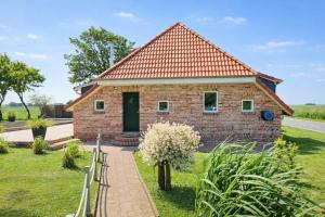 Huus an`t Diek, Luxus in Deichnähe, Erdgeschosswohnung mit Pool, Nähe Norddeich