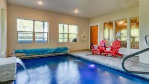 Indoor Pool Theater Hot Tub Mountain Views Near Dollywood Crimson Crest by AvantStay