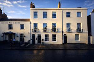 Montpellier at Regency 24