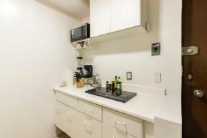 Zona Rosa, Amberes 33