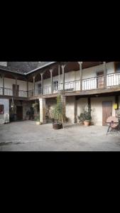 À louer maison de maître en bordure de rivière