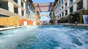 Studio Mezanino Max Carneiros Suites-Vista Piscinas