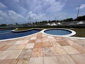 Apartment overlooking the ocean in Cotovelo