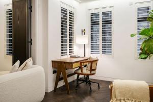 Luxury Covent Garden Stay with Outdoor Terrace