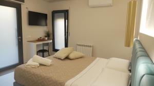 Kleos Luxury Rooms
