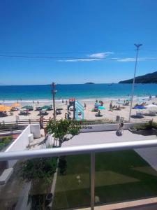 Casa Frente ao Mar 002
