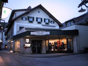 Ferienhaus Mathe Big traditional house Bad Goisern near Hallstatt