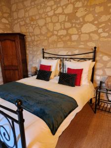 Chambre dhôte de charme dans logis du XVe