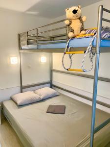 Cap Esterel - endroit magique entre mer et lEsterel - agréable 2 pièces au gout du jour vue mer