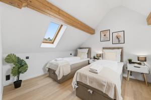 Malu Rooms - im Zentrum, Balkon, Klima, 24h Checkin, Waschmaschine, SmartTv, am Schloss, Saniert und modern