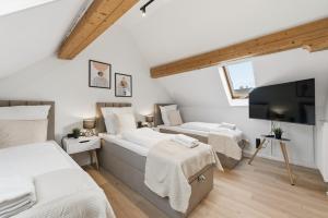 Malu Rooms - im Zentrum, Balkon, Klima, 24h Checkin, Waschmaschine, SmartTv, am Schloss, Saniert und modern