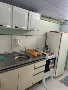 Kitnet Flamingo Matinhos 31B