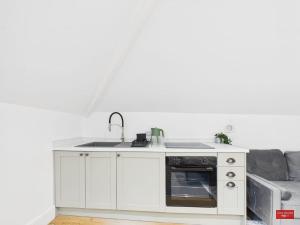 Rotunda Suite at Regency 24