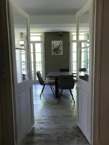 F3 NEUF centre ville VUE PORT