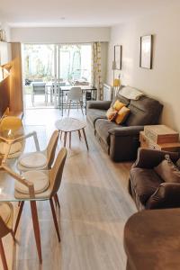 Private Garden Hideaway by the Sea