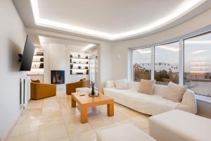Villa Bijoux SeaView Pool near Athens airport