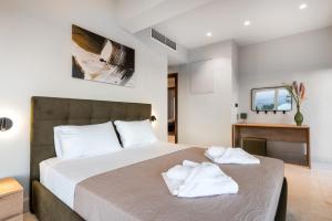 Villa Bijoux SeaView Pool near Athens airport