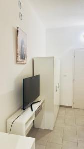 Private Room with Ensuite In Front of Saronno Station img31