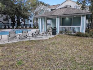 Lux Pool Home Mins to Mayo Beach UNF Spine andPain